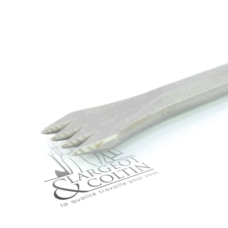 Gradine taille de pierre Guillet