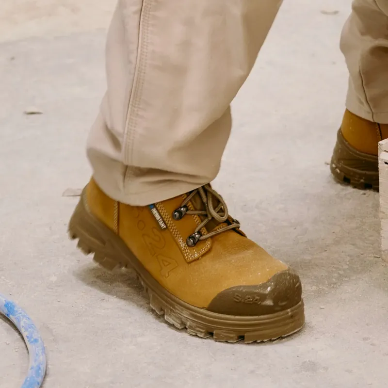 Chaussures de sécurité montante XPER S3 SRC S.24