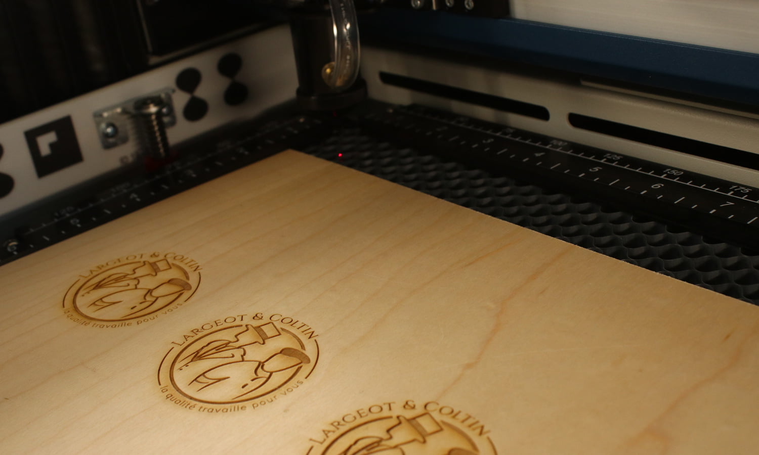 gravure laser sur bois