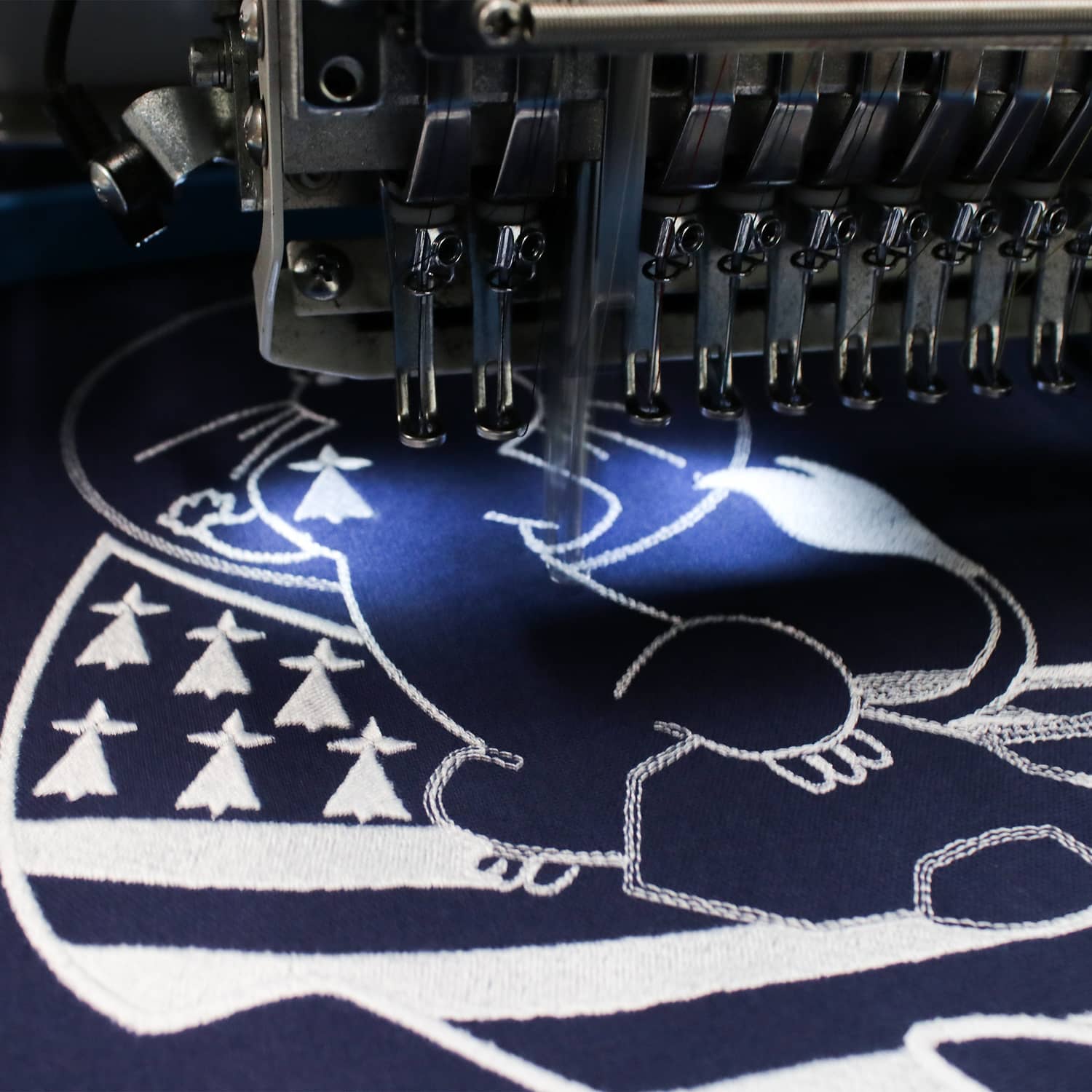 Broderie pour grand logo