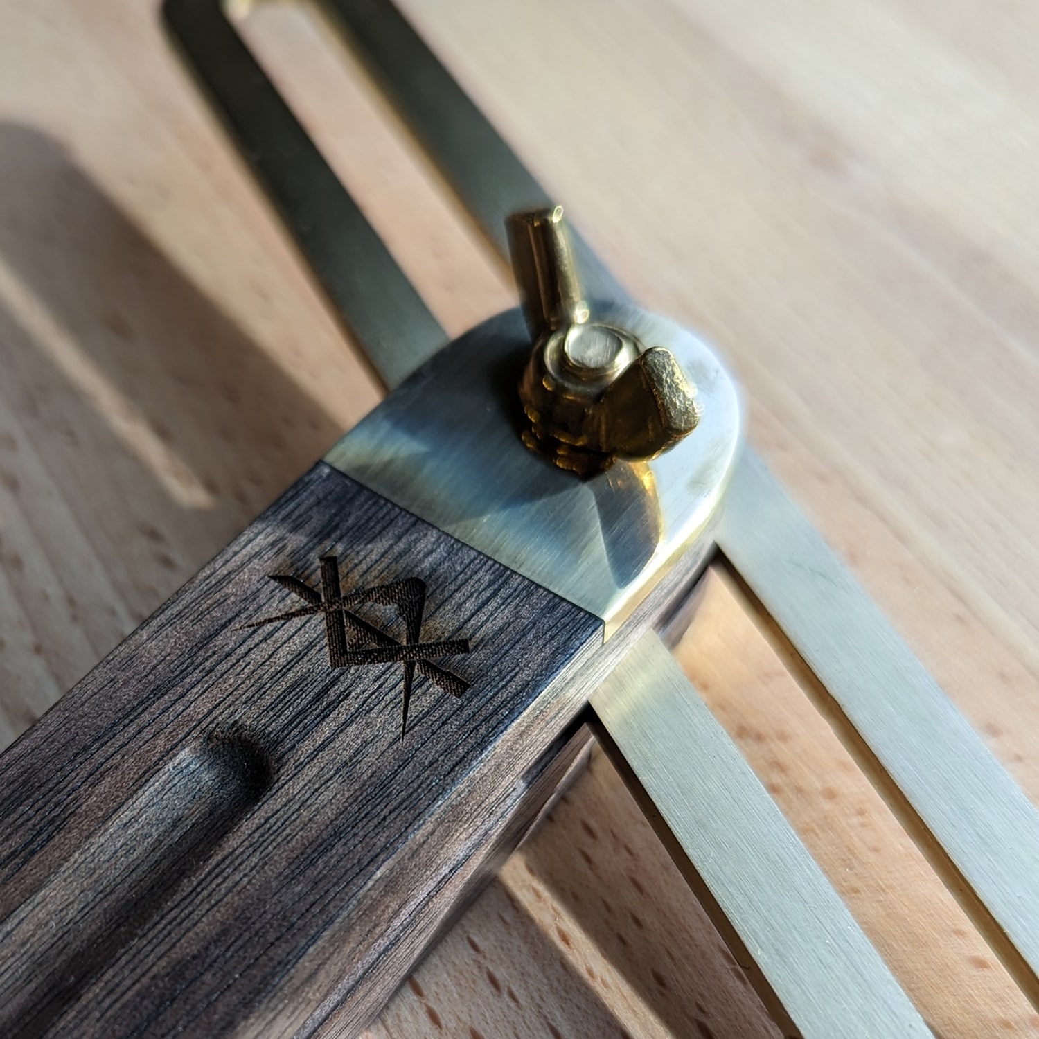 Gravure 8 par Largeot & Coltin